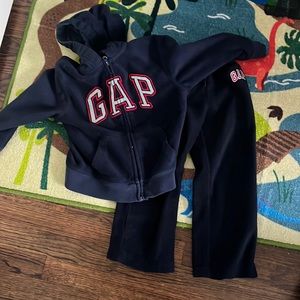 Gap terry cloth matching outfit size 5t Navy